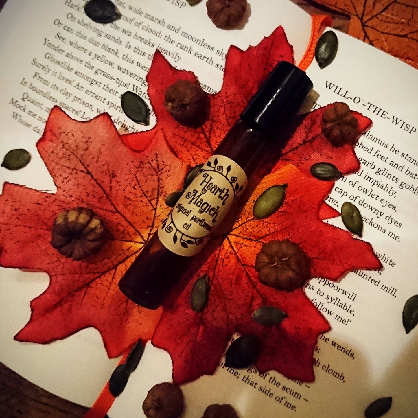 Hearth Magick Original Perfumed Oil - Autumn Winter Cosy Pumpkin Bread, Caramel & Spiced Coffee Roll On Fragrance - Coffee Shop Bakery Gourmand Vegan Oil Blend